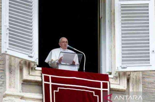 Paus Pimpin Doa untuk Perdamaian Ukraina