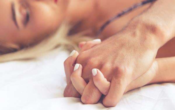 Pria Tahan Lama Pakai Gaya Ini Saat Bermain Cinta, Hmm Ketagihan