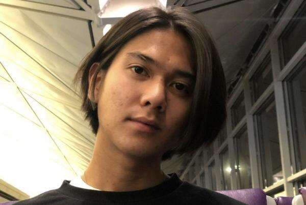 Iqbaal Ramadhan Ternyata Doyan Pakai Baju Bekas, Nih Alasannya