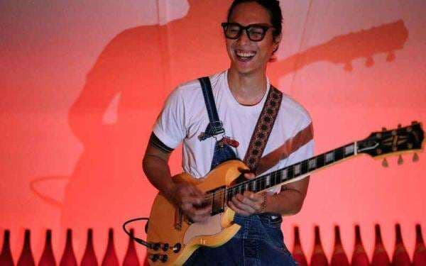 Resmi! Dikta Umumkan Hengkang dari Yovie & Nuno, Ini Alasannya Resmi! Dikta Umumkan Hengkang dari Yovie & Nuno, Ini Alasannya