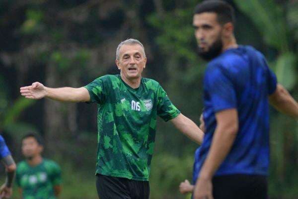 Borneo FC vs RANS Nusantara FC: Serang, Menang!