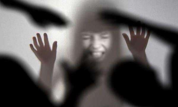 Modus Dipindahkan ke Kelas Eksekutif, 4 Petugas Kereta Biadab Perkosa Ibu di Gerbong Kereta