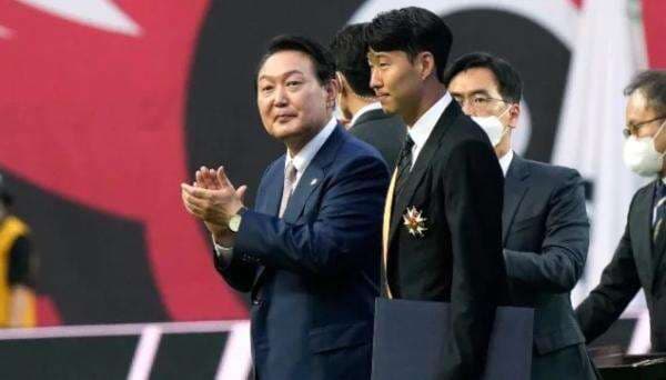 Banggakan Negara, Son Heung-min Dapat Gelar Kehormatan dari Presiden Korea Selatan