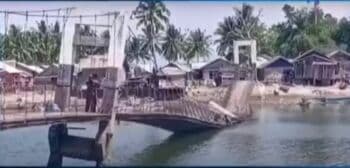 Viral Video Detik-detik Jembatan di Kabupaten Tolitoli Ambruk Bersama Warga yang Sedang Melintas