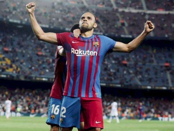 Barcelona Mau Pinjamkan Lord Braithwaite, 3 Klub Ini Siap Tampung Barcelona Mau Pinjamkan Lord Braithwaite, 3 Klub Ini Siap Tampung