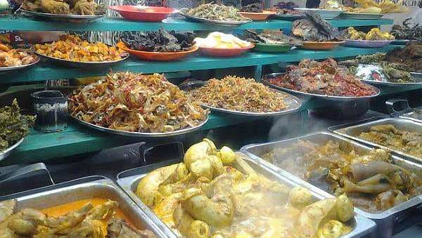 Perbedaan Nasi Padang dan Nasi Kapau yang Wajib Diketahui, Jangan Keliru!