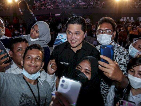Erick Thohir Bantah Pertamina dan PLN Bangkrut