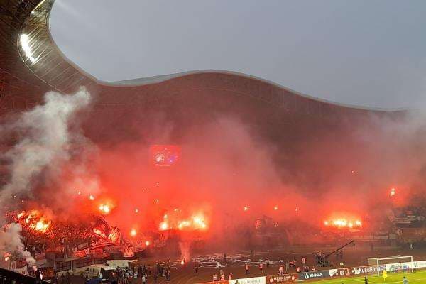 Thomas Doll Kaget dengan Dukungan Fans Persija Jakarta, Jakmania