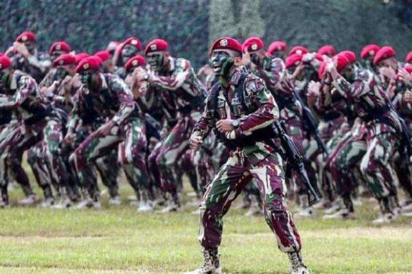 Kisah Idjon Djanbi, Bule yang Jadi Komandan Pertama Kopassus