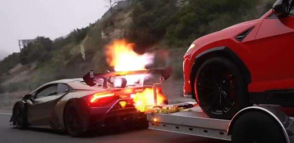 Mantap! Supercar Lamborghini Huracan GT3 jadi Mobil Derek, Angkut Audi RS6