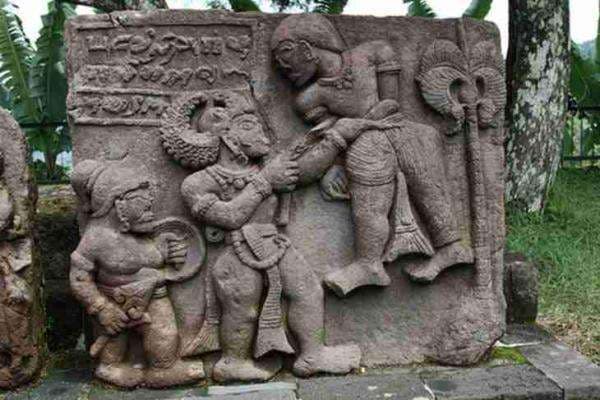 Menguak Nilai Universal di Balik Cerita Bima, Arjunawiwaha, Hanuman, dan Garudeya Menguak Nilai Universal di Balik Cerita Bima, Arjunawiwaha, Hanuman, dan Garudeya