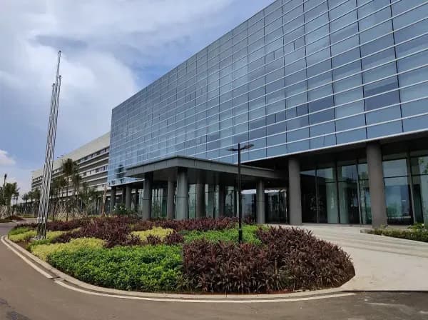 OPPO Indonesia Punya Pabrik Baru di Bayur Tangerang