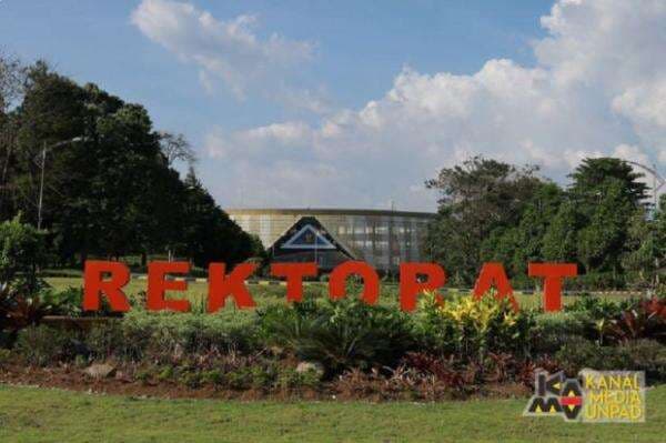 Unpad Universitas Terbaik ke-7 di Indonesia Versi QS WUR 2023