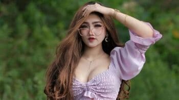 7 Potret Biya Pink Pink, Aspri Ke-48 Hotman Paris yang Seksi Mirip Barbie! 7 Potret Biya Pink Pink, Aspri Ke-48 Hotman Paris yang Seksi Mirip Barbie!