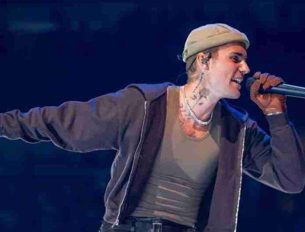 Kabar Sedih dari Justin Bieber, Virus Ini Sebabkan Wajahnya Lumpuh Separuh