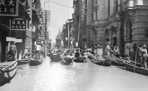 5 Bencana Alam Paling Dahsyat Sepanjang Sejarah, Banjir di China Renggut Jutaan Nyawa