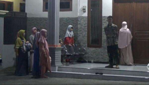 Jombang Gempar, Bayi 4 Bulan di Panti Asuhan Diculik 2 Orang Tak Dikenal Jombang Gempar, Bayi 4 Bulan di Panti Asuhan Diculik 2 Orang Tak Dikenal