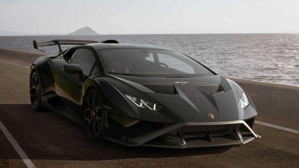 Tangan Dingin Novitec Bikin Lamborghini STO Berkelir Karbon