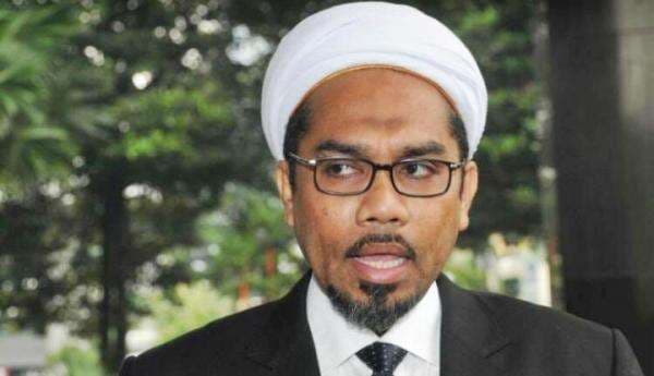 Ngabalin Hormat ke Lukisan Jenderal Dudung, Orang Dekat Rizieq Ngakak Sejadi-jadinya: Semoga Nggak Stres!