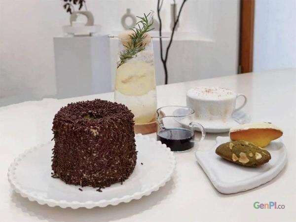 Tatei Cafe & Cakery, Kafe Instagramable Buat Nongkrong Cantik