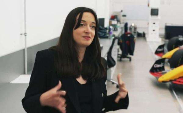 Sosok Hannah Schmitz, Perempuan Cantik di Balik Strategi Jitu Red Bull Racing