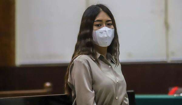 Profil dan Biodata Ayu Thalia, Artis yang Diduga Dianiaya Putra Ahok Nicholas Sean