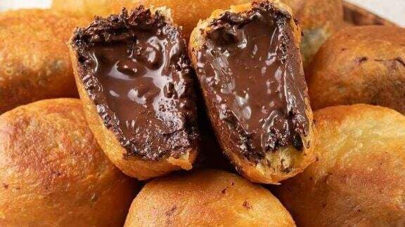 Resep Roti Isi Coklat, Anti Gagal, Coklatnya Bikin Lumer Dimulut