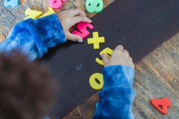 9 Cara Mengajar Anak SD Matematika dengan Mudah dan Menyenangkan