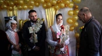 7 Negara Paling Religius di Eropa, Nomor 6 Muslimnya Lumayan Banyak