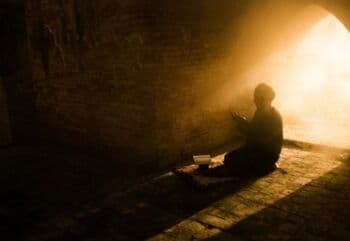 Bacaan Zikir Pagi Hari Ini: Amalan Meraih Ilmu Bermanfaat dan Rezeki Halal