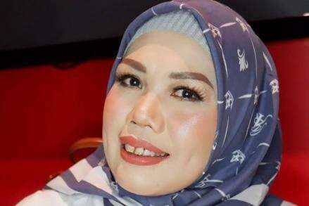 5 Kisah Para Artis yang Pernah Jadi ART dan OB, Sempat Tidak Dibayar dan Hidup di Jalanan