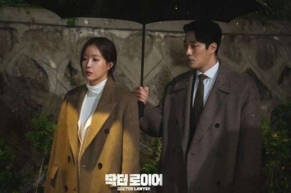 Drakor Doctor Lawyer Episode 6, Geum Seok Young Percaya dengan Han Yi Han? Drakor Doctor Lawyer Episode 6, Geum Seok Young Percaya dengan Han Yi Han?
