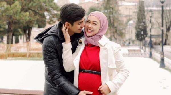 Youtuber Ria Ricis di Teror lewat Sepucuk Surat oleh Mantan Kekasih Teuku Ryan: "Sudahlah, Jangan Ganggu...