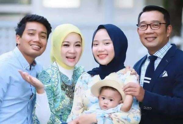 Ridwan Kamil Protes Gegara Tak Dapat Ucapan Selamat Hari Ayah, Atalia Praratya: Kan Manggilnya Papap Bukan Ayah