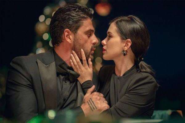 10 Film Netflix dengan Adegan Ranjang Vulgar, Nomor 3 Terpanas