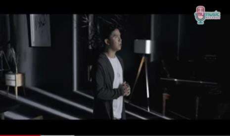 Lirik Lagu dan Chord Gitar Kekasih Bayangan dari Cakra Khan