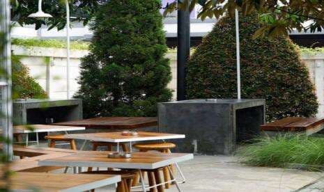 Dua Rekomendasi Tempat Ngopi Dengan View Outdoor Seru di Depok Dua Rekomendasi Tempat Ngopi Dengan View Outdoor Seru di Depok