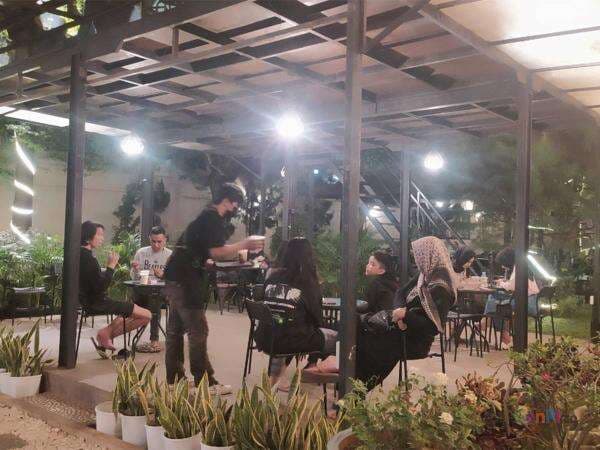 Kafe di Jaksel dengan Konsep Alam Terbuka, Pas Buat Healing