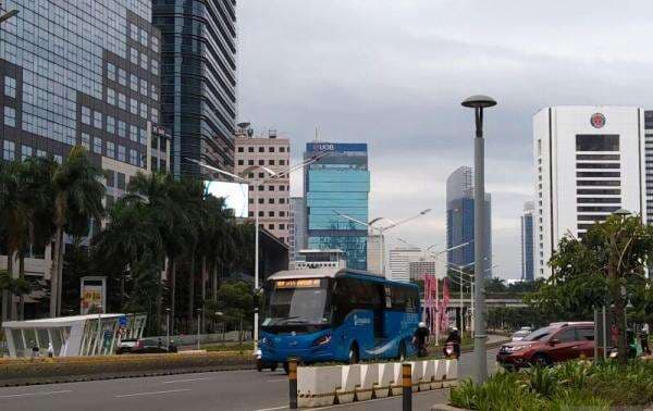 Dalam Rangka HUT DKI Jakarta ke-495, Hari ini Naik TransJakarta, MRT, dan LRT Gratis