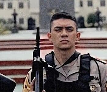 5 Potret Khalifah Nasif, Calon Polisi dan Anak Tunggal Kaya Raya 5 Potret Khalifah Nasif, Calon Polisi dan Anak Tunggal Kaya Raya