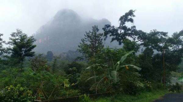 Kisah Gunung Jimat di Pemalang, Misteri Hilangnya Batu Raksasa Bikin Merinding