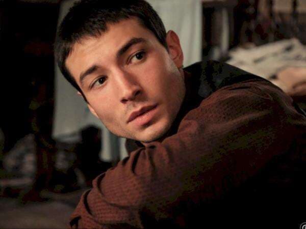 Ezra Miller Dipecat dari Perannya Sebagai 'The Flash' Gegara Serangkaian Kasus Hukum