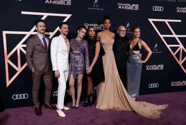 10 Rekomendasi Film Komedi Netflix Ini Lucu dan Menghibur