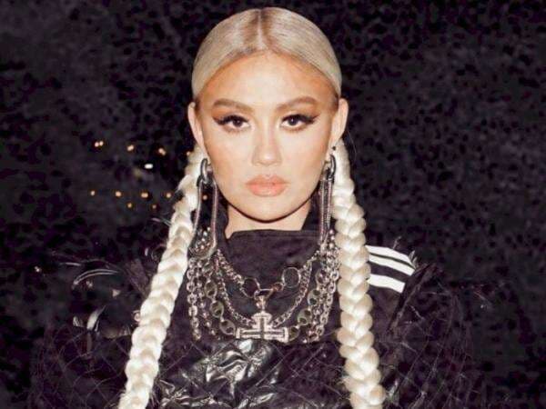 Agnez Mo Patahkan Nyinyiran Netizen : 'PATIENCE' IS #11 US RADIO CHART! Agnez Mo Patahkan Nyinyiran Netizen : 'PATIENCE' IS #11 US RADIO CHART!