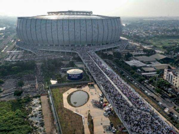 Malam Puncak HUT DKI ke-495 akan Dimeriahkan Padi hingga Reza Artamevia di JIS, Gratis!