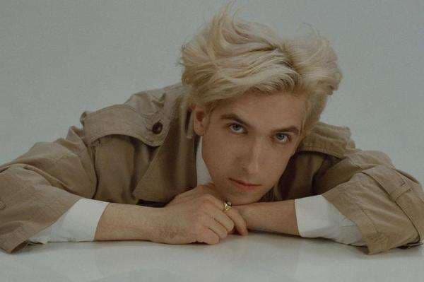 Lirik Lagu Line Without a Hook dan Terjemahan, Dipopulerkan Ricky Montgomery