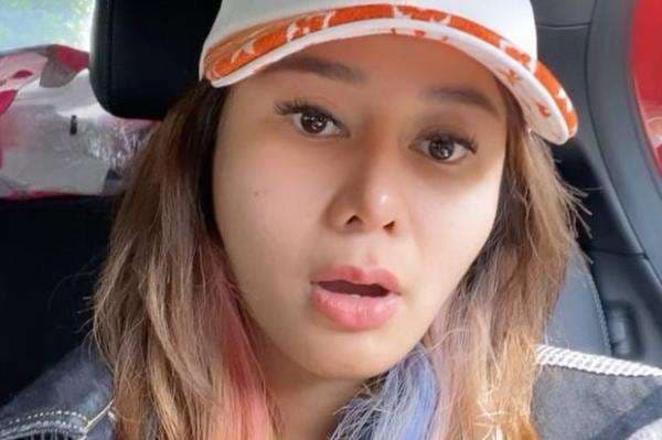 Dewi Perssik Digugat Cerai Suami, Denise Chariesta Sebut Angga Sudah Sadar