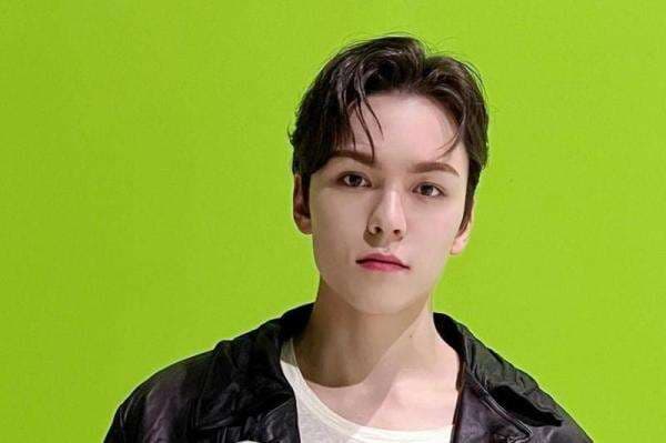 Biodata dan Fakta Vernon SEVENTEEN, Idol Multitalenta dengan Segudang Penghargaan