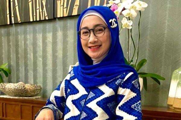 Biodata dan Profil Desy Ratnasari, Artis yang Dikabarkan Dekat dengan Nassar