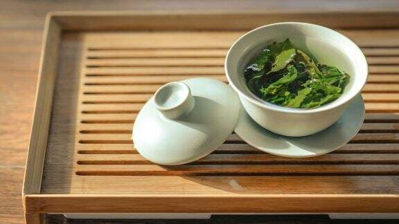 Sederet Manfaat Teh Hijau untuk Tubuh, Ampuh Turunkan Berat Badan!